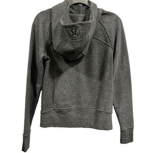 Lululemon Scuba Hoodie in Heathered Speckled Black, size 6.